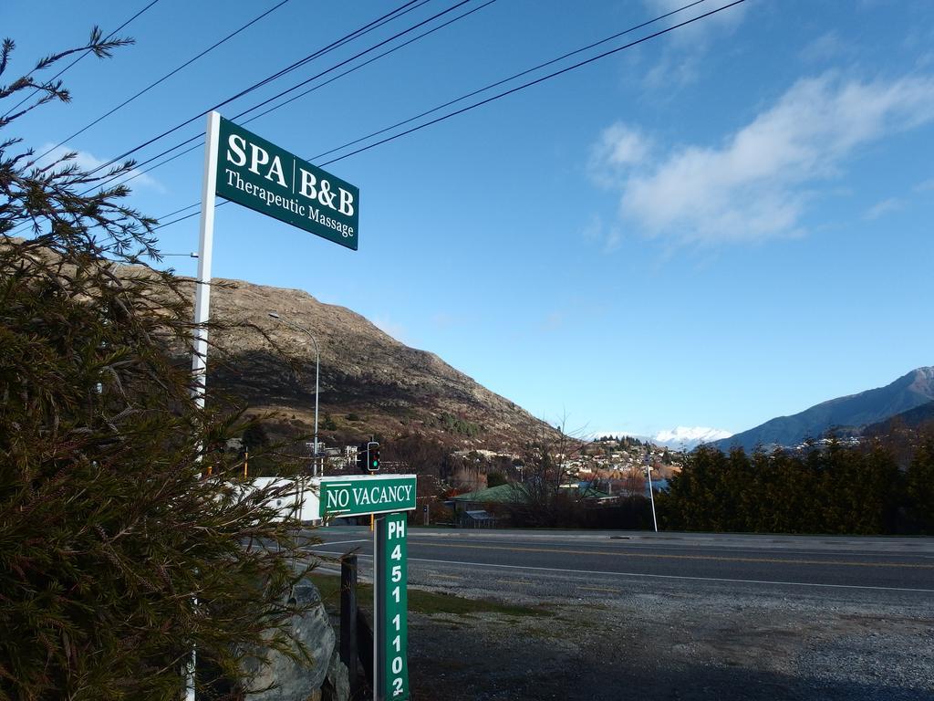 Spa B&B Queenstown Exterior photo